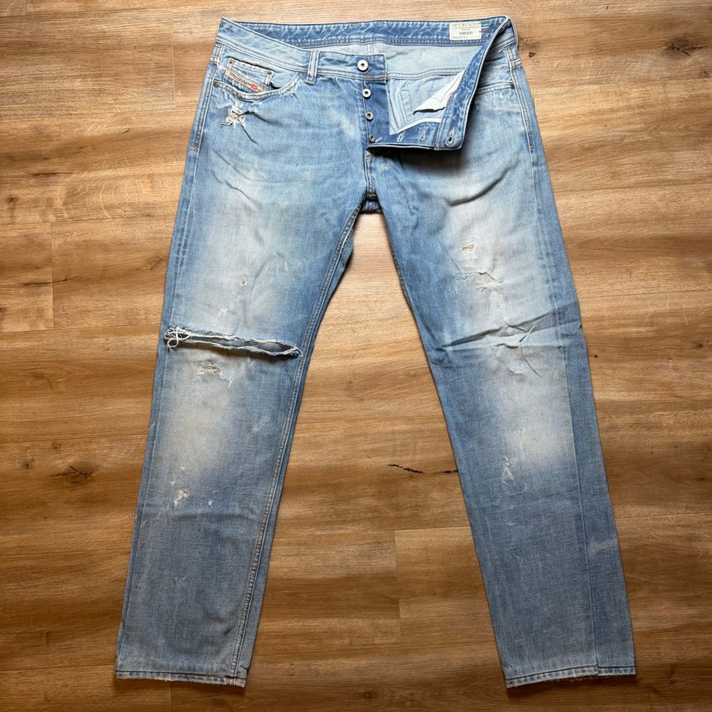 Diesel Viker Jeans Mens 38x34 Light Wash Distressed Straight Leg Made in Italy